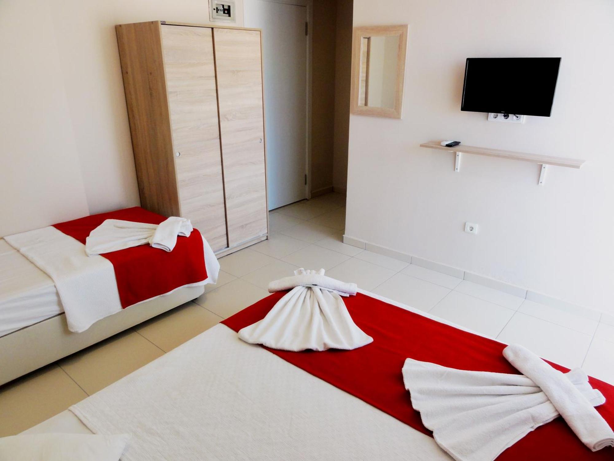 Altinersan Hotel Didim Habitación foto