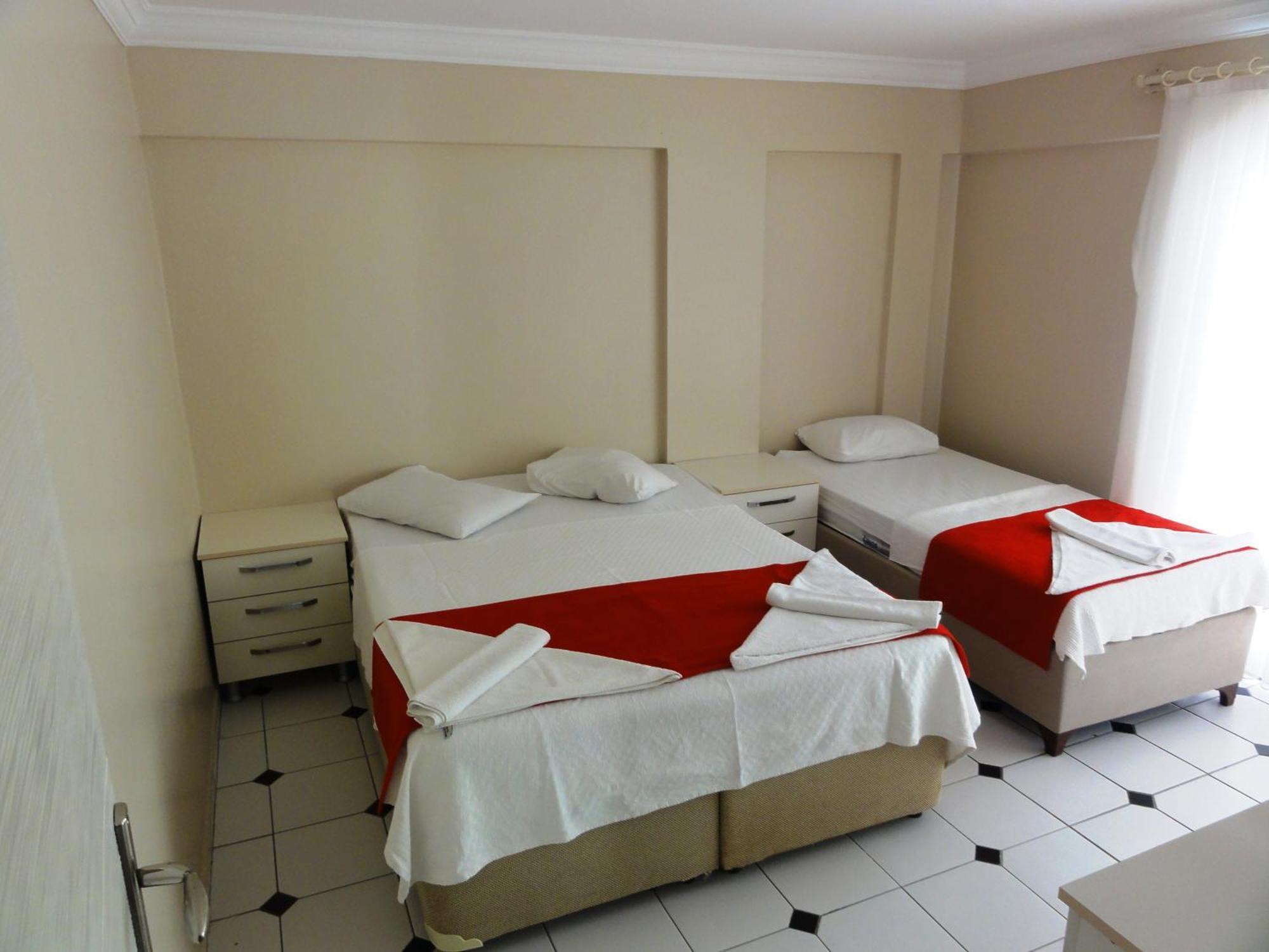 Altinersan Hotel Didim Habitación foto